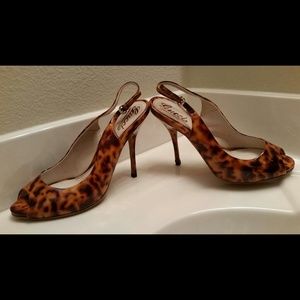 *FLASH SALE*Authentic Gucci Tortoise Slingbacks