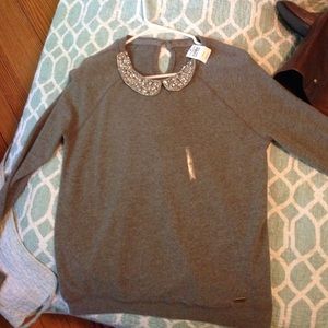Gray collared Abercrombie sweatshirt NWT