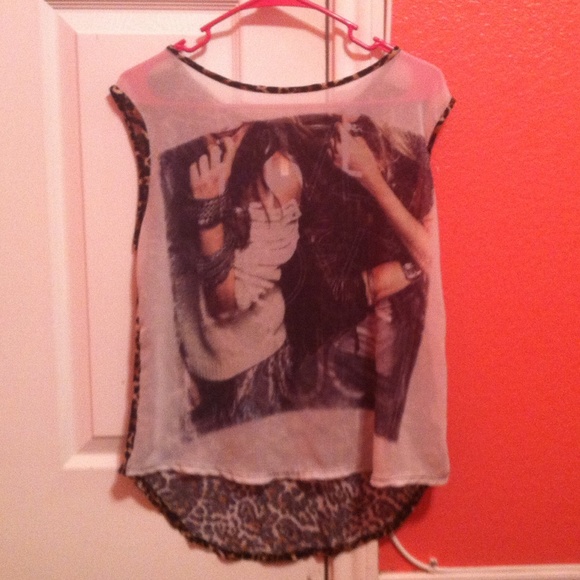 A jagger shirt.