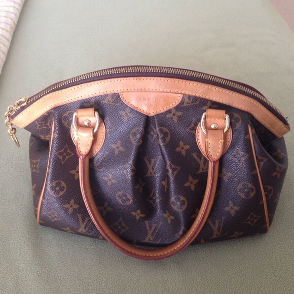 Louis Vuitton Tivoli PM