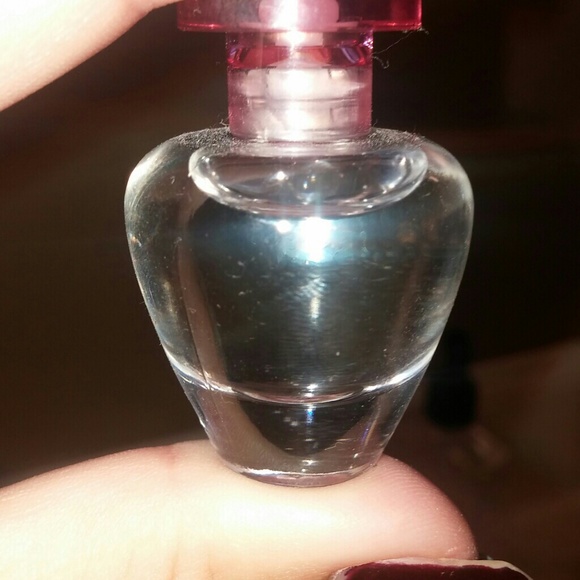 "Pretty " elizabeth arden fragrance 2.5oz