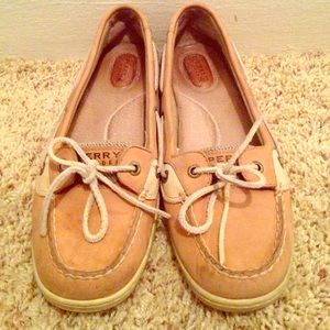 Women's sperrys