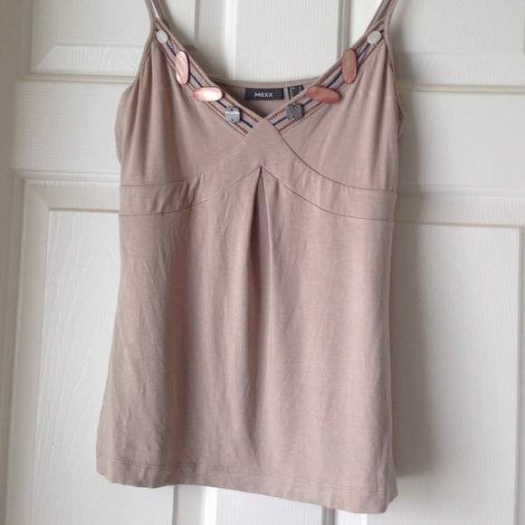 Summer blouse - Picture 1 of 3
