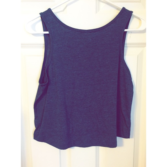 Gray crop top - Picture 2 of 2