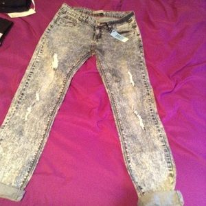 Acid wash jeans