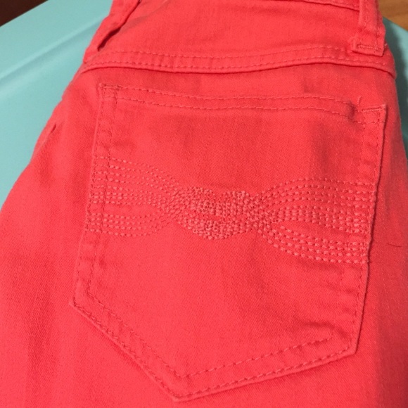 Jeans - Picture 2 of 3