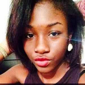 Meet your Posher, Amil