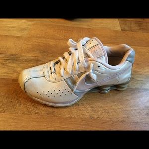 💥SALE💥Nike Shocks