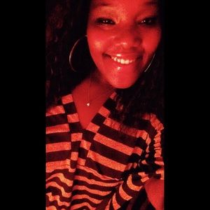 Meet your Posher, Venicia