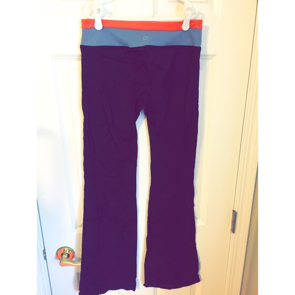 Gap yoga pants with orange stripe - Picture 2 of 2