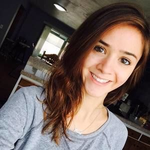 Meet your Posher, Brianna