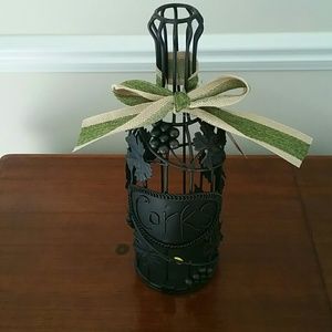 Kitchen Accessory for Wine Lovers! NWT*