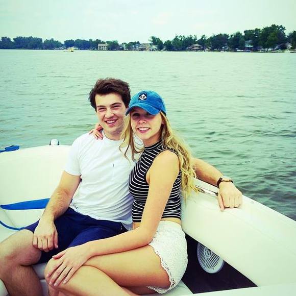 Meet your Posher, Megan - Picture 1 of 1