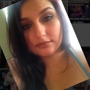 Meet your Posher, Cassandra