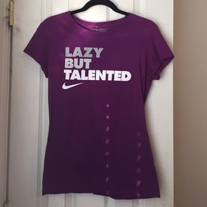 Nike shirt💜