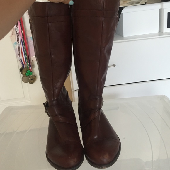 Tan boots