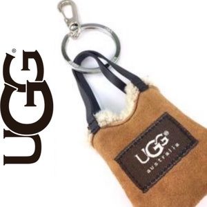 UGG BROWN KEY CHAIN