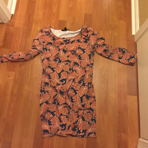 F21 Paisley printed body on dress/top