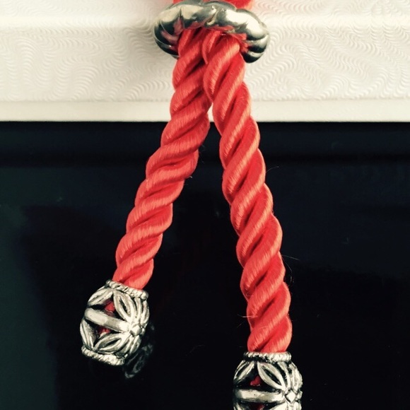Red Silk  Bracelet - Picture 2 of 2