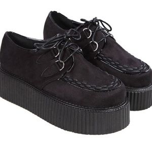 Black suede Creepers!