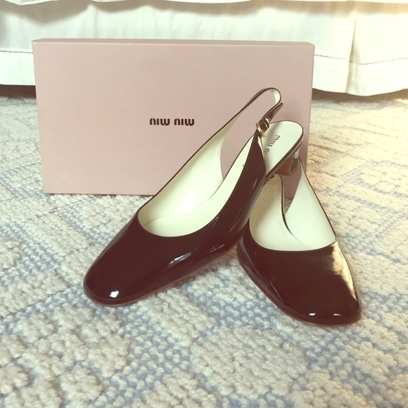 Miu Miu Black Paten Leather Slingbacks - Picture 1 of 4