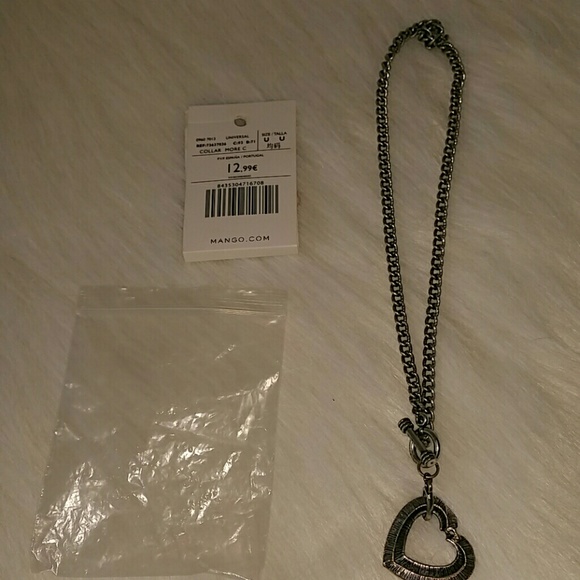 Mango necklace new with tags