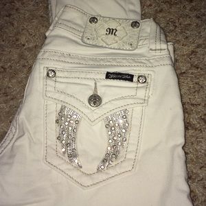 White miss me jeans