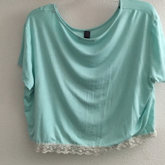 Blue loose top