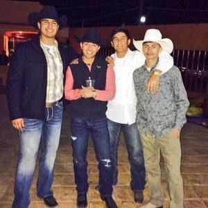 Meet your Posher, Diego