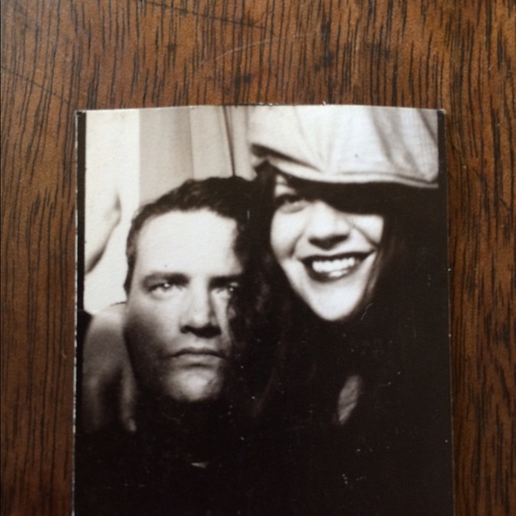 Meet the Posher! Welcome to Lea's Closet! - Picture 3 of 4