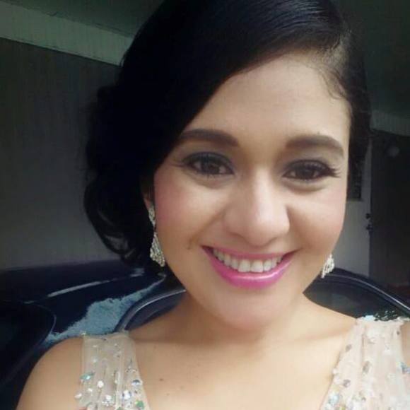 Meet your Posher, Ibeth