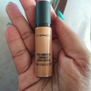 MAC Pro Longwear Concealer