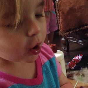 Meet your Posher, Noelle