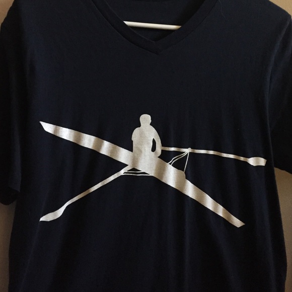 single sculling crew rowing boat v neck t shirt