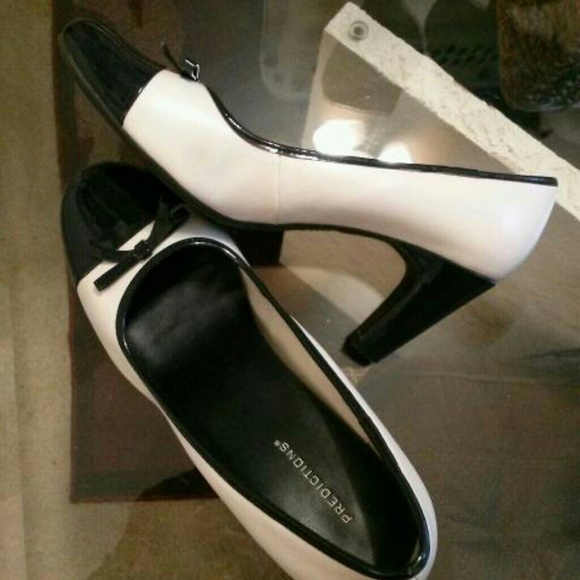 👠 Colorblock Pumps - Picture 4 of 4