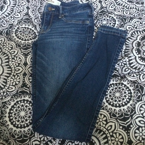 Hollister jeans