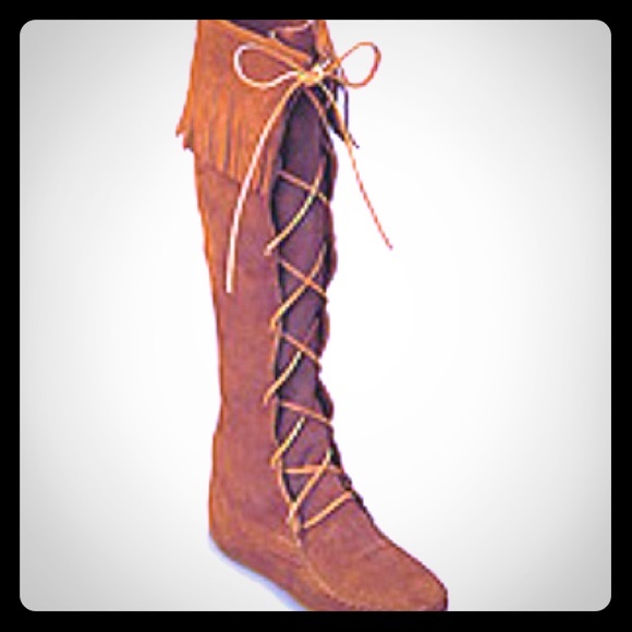 Minnetonka lace up boots
