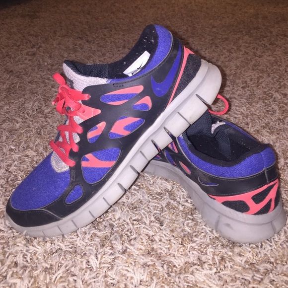 Women's Size 8 Nike Free