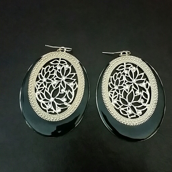 Black and Gold Earrings with jewel accents - Picture 1 of 1