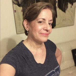 Meet your Posher, Evelyn