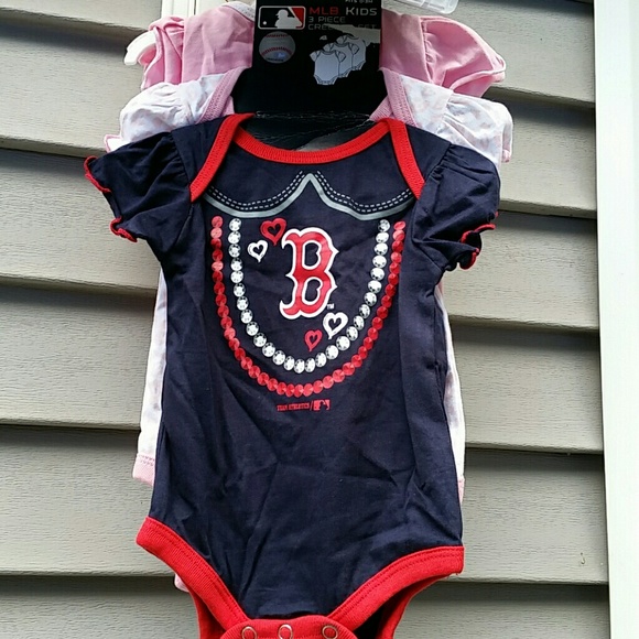 Boston Red Sox 3 Piece Onsie Set 0-3M Girls BNWT