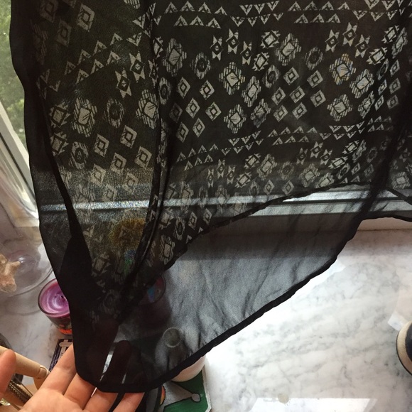 Sheer Aztec Black Top - Picture 2 of 2