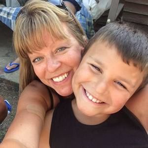 Meet your Posher, Angie