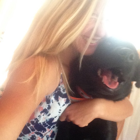 Meet you Posher/Seller!💕💋 - Picture 2 of 4