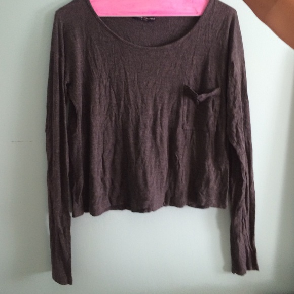 Brandy Melville gray long sleeve with pocket