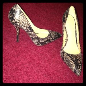 Joe fresh snakeskin pointed toe pumps. 4inch heels