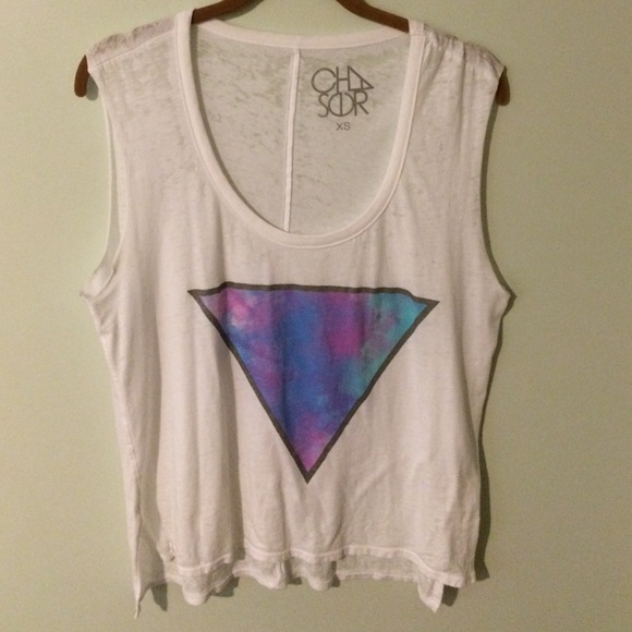 Graphic tee
