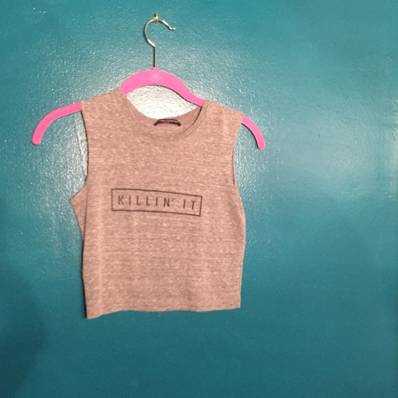 killin it crop top