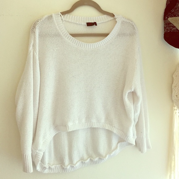 High-Low cropped sweater from LF