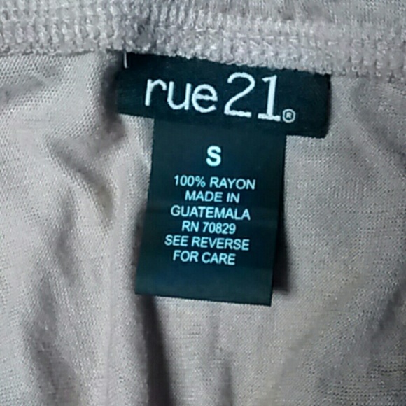 😍 Super cute beige tube top ! NWOT - Picture 2 of 2